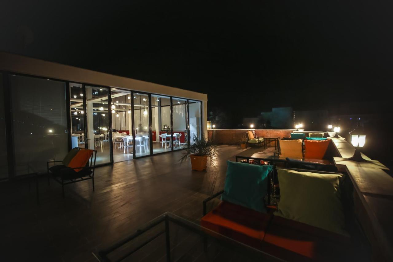 Hotel Rero Kutaisi Exterior foto